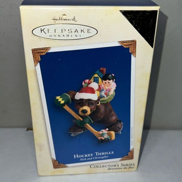 Hallmark Keepsake 2005 HOCKEY THRILLS Nick and Christopher Bear Ornament - Picture 1 of 4